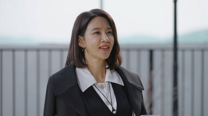 미스코리아 진 출신 배우 오현경./사진=채널A '절친 토큐멘터리 4인용 식탁' 예고 영상