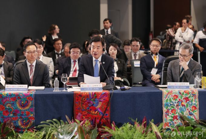 (서울=뉴스1) 송원영 기자 = 김진표 국회의장이 6일(현지시간) 멕시코에서 열린 제10회 믹타(MIKTA) 국회의장회의에서 발언을 하고 있다. (국회 제공) 2024.5.7/뉴스1  Copyright (C) 뉴스1. All rights reserved. 무단 전재 및 재배포,  AI학습 이용 금지. /사진=(서울=뉴스1) 송원영 기자