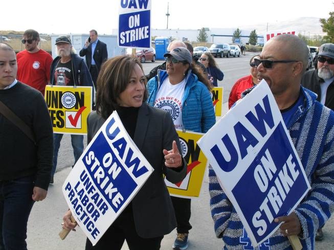 전미자동차노조(UAW) 집회에 참여하는 카멀라 해리스 미국 부통령 /사진=UAW 홈페이지