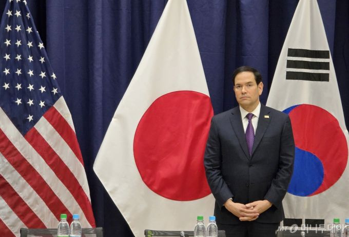 마코 루비오 미국 외교장관이 15일(현지시간) 독일 뮌헨안보회의(MSC) 참석을 계기로 열린 한미일 외교장관회담에 참석하고 있다. / 사진=뉴스1