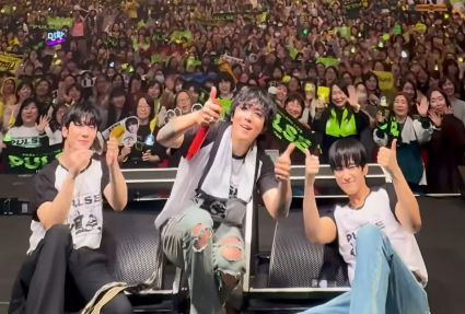 그룹 FT아일랜드가 지난 9일 일본 오사카에서 선보인 2025 라이브 투어 '펄스' 인증샷을 공개했다. 지난해말 성매매 불송치 결정을 받은 멤버 최민환이 복귀해 눈길을 끌었다. /사진=FT아일랜드 공식 인스타그램