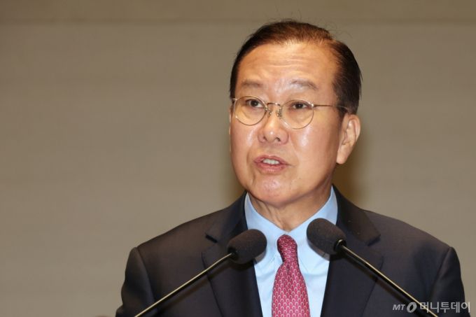 (서울=뉴스1) 이광호 기자 = 권영세 비상대책위원장이 2일 오전 서울 여의도 국회에서 열린 의원총회에서 발언하고 있다. 2025.4.2/뉴스1  Copyright (C) 뉴스1. All rights reserved. 무단 전재 및 재배포,  AI학습 이용 금지. /사진=(서울=뉴스1) 이광호 기자