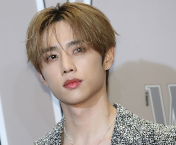 경호원을 대하는 태도로 논란이 된 아이돌그룹 더보이즈 선우가 결국 고개를 숙였다. /사진=뉴스1