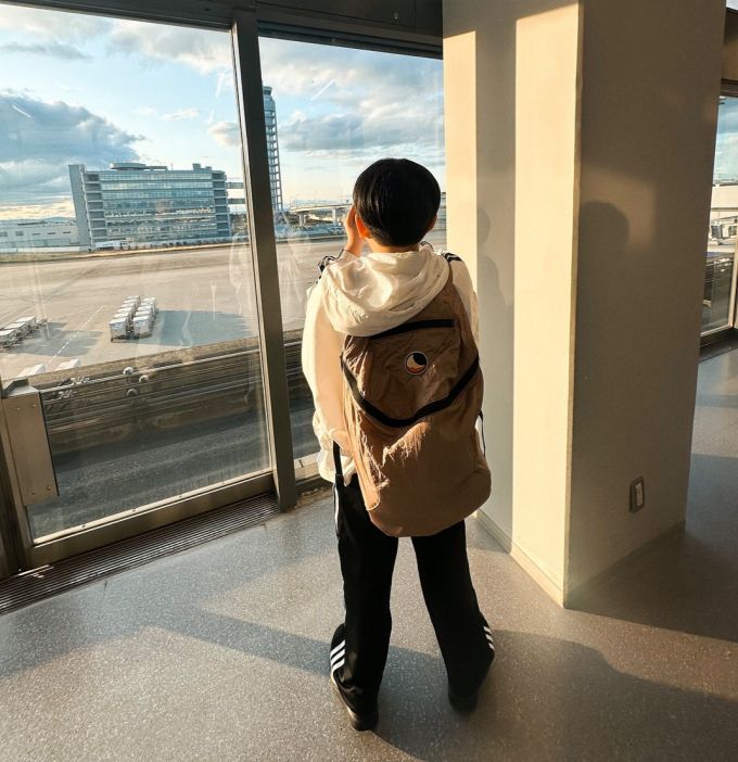 이범수와 이혼 소송 중인 이윤진이 1년 반 만에 아들 다을군을 만나 일본 오사카, 서울 여행을 즐겼다. /사진=이윤진 인스타그램 갈무리