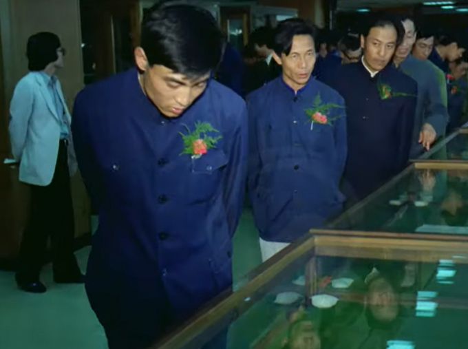 중국 민항기 탑승객들은 춘천에서 수도권으로 올라와 중국으로 출발 전까지 근교 산업시설, 용인 자연농원, 백화점 등을 견학했다/사진=KTV 갈무리