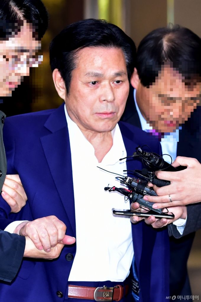 만민중앙교회 이재록 당회장이 2018년 신도 성폭력 의혹을 받고 서울 종로구 서울경찰청에 출석하는 모습 /사진=머니투데이 DB