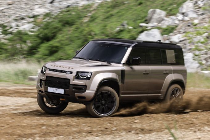 올 뉴 디펜더 OCTA.