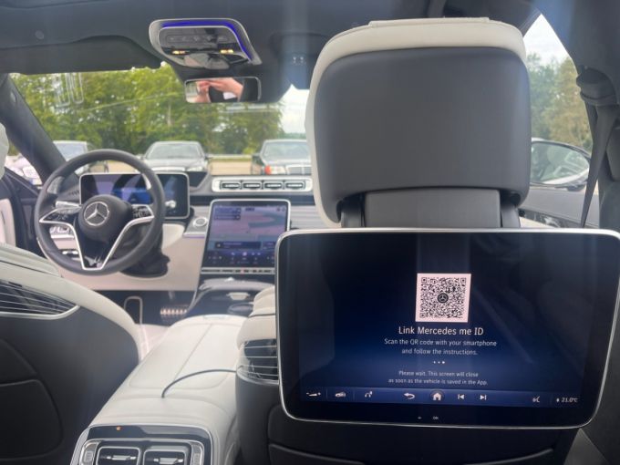 7세대 S-클래스의 2열 모습. 승차감이 뛰어난 게 특징이다./사진=임찬영 기자