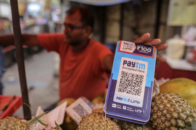 인도 뭄바이의 한 매장에 설치된 페이티엠(PayTM) 디지털 결제 시스템/사진=블룸버그