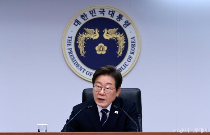 이재명 대통령이 23일 서울 용산구 대통령실 청사에서 열린 제1차 수석보좌관회의에서 발언하고 있다. 2025.06.23. /사진=뉴시스 /사진=고범준