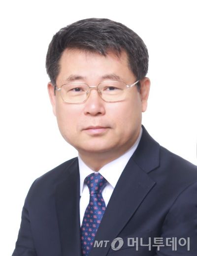 호원대학교 초빙교수 (전 숭실대학교 중소기업대학원 교수)