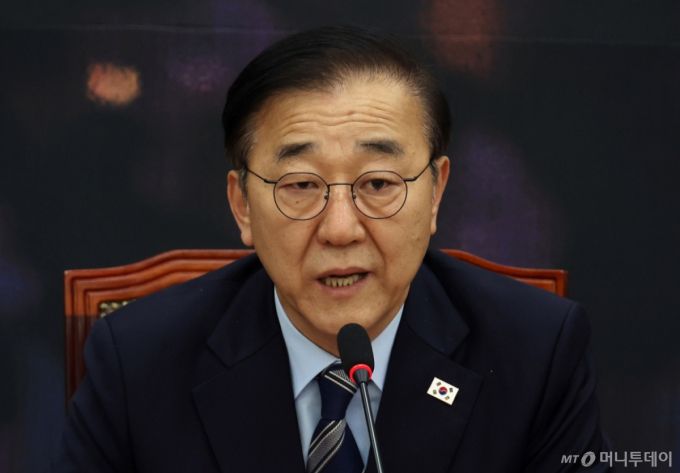 [서울=뉴시스] 고승민 기자 = 이재명 대통령이 11일 국토교통부 장관에 김윤덕 더불어민주당 사무총장을 지명했다. 사진은 지난해 12월 기자간담회를 주재하는 김윤덕 사무총장 모습. (사진DB) 2025.07.11. kkssmm99@newsis.com /사진=고승민