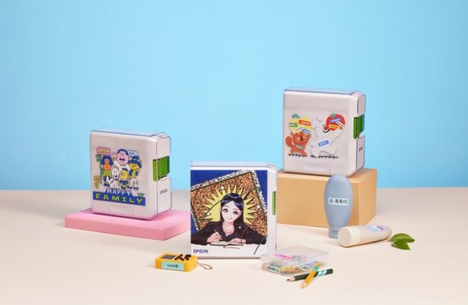 한국엡손이 유명 일러스트레이터 3인과 협업해 라벨프린터 일러스트 케이스 패키지 3종을 출시했다. /사진=한국엡손
