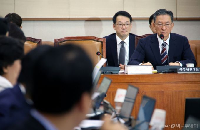 [서울=뉴시스] 김금보 기자 = 정성호 법무부 장관 후보자가 16일 서울 여의도 국회 법제사법위원회에서 열린 인사청문회에서 질의에 답하고 있다. 2025.07.16. kgb@newsis.com /사진=김금보