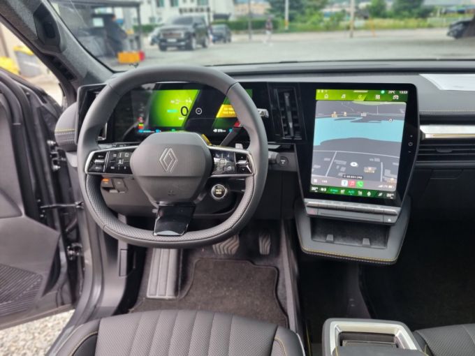 르노 세닉 E-Tech 100% 일렉트릭. /사진=강주헌 기자