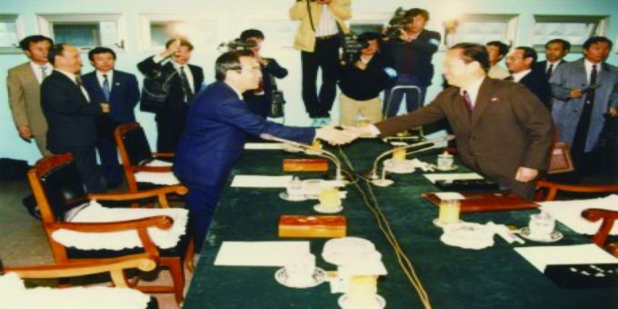 1990년 11월 9일 판문점에서 이뤄진 유엔가입문제 관련 제3차 실무대표접촉/사진제공=통일부