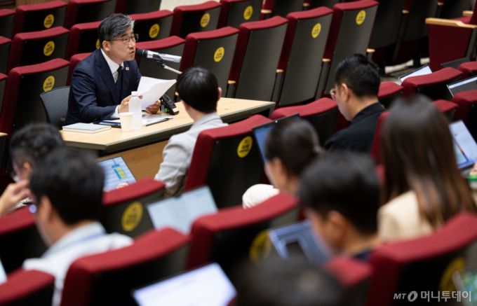 (서울=뉴스1) 이재명 기자 = 류덕현 대통령실 재정기획보좌관이 4일 서울 용산 대통령실에서 열린 기자간담회에서 발언을 하고 있다. 2025.9.4/뉴스1  Copyright (C) 뉴스1. All rights reserved. 무단 전재 및 재배포,  AI학습 이용 금지. /사진=(서울=뉴스1) 이재명 기자