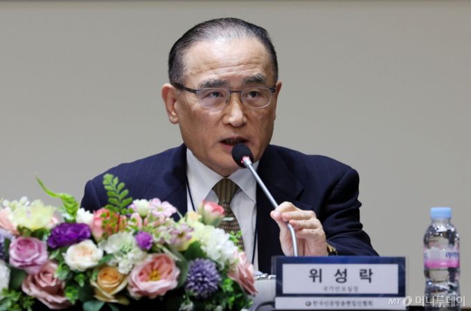 [서울=뉴시스] 조성우 기자 = 위성락 국가안보실장이 17일 오전 서울 중구 한국프레스센터에서 열린 한국신문방송편집인협회 간담회에서 발언하고 있다. 2025.09.17. xconfind@newsis.com /사진=조성우