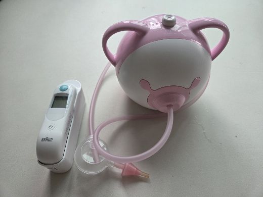 매일 '열일'하는 체온계와 콧물제거기. 아이 키울 때 필수품이라고 하는 데는 다 이유가 있었다. /사진=최우영 기자