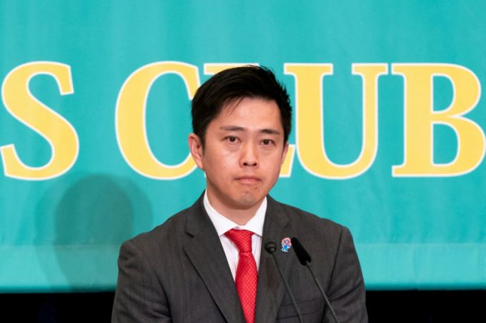 요시무라 히로후미 일본유신회 대표 겸 오사카부 지사가 지난 7월 2일 당수 토론회에 참석해 발언하고 있다. 2025.7.2  /로이터=뉴스1