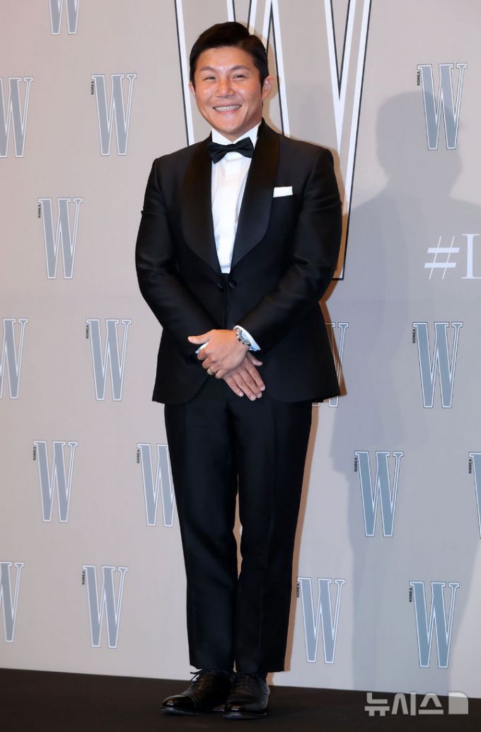 방송인 조세호가 불법 자금 세탁 의혹이 있는 조직폭력배와 연관돼 있다는 의혹에 대해 법적 대응을 예고했다. /사진=뉴시스