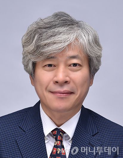 정세창 홍익대학교 금융보험학과 교수 /사진=김도엽
