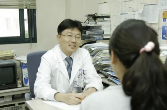 2018년 12월31일 임세원(당시 47세) 서울 강북삼성병원 정신건강의학과 교수가 진료 중이던 환자 A씨의 흉기에 찔려 사망했다./ 사진=대한신경정신의학회