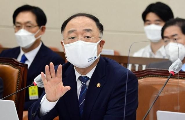 홍남기 부총리 겸 기획재정부 장관 /연합뉴스 제공