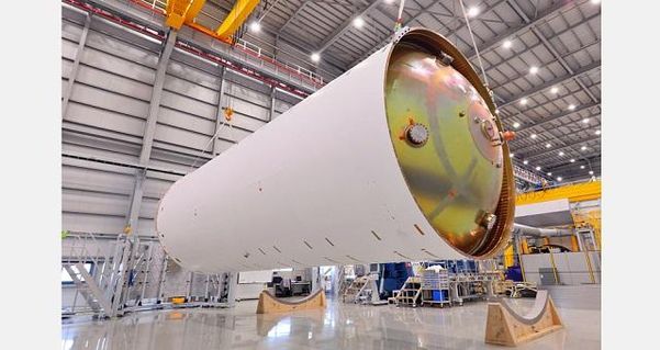 한국형 발사체(로켓) 누리호의 연료 탱크./한국항공우주연구원