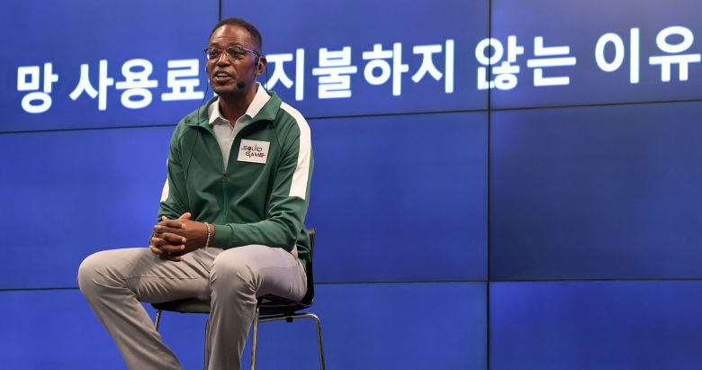 딘 가필드 넷플릭스 정책총괄 부사장이 미디어 오픈 토크에서 취재진 질문에 답하고 있다. /연합뉴스