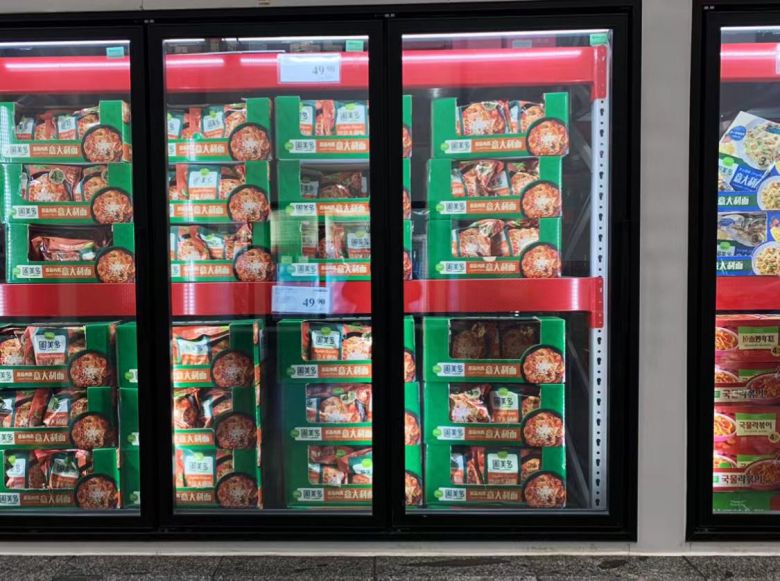 중국 베이징의 창고형 회원제 마트 샘스클럽에 풀무원 스파게티 제품이 진열돼 있다. /김남희 특파원