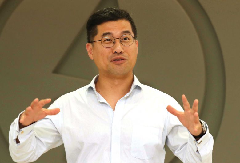 베인앤컴퍼니가 현재 web 3.0 시대에 기업들이 해당 분야에 진출하기 위한 전략을 모색하는 가운데 4일 양영훈 베인앤컴퍼니 파트너가  웹 3.0 시대의 기업들의 전략 변화에 대해 말했다./이진한기자