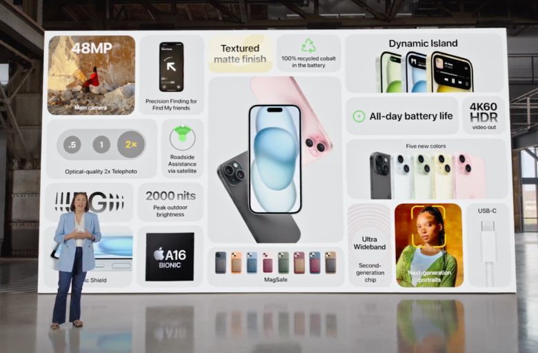 애플 관계자가 아이폰15 일반 모델의 특징을 소개하는 모습. /애플 원더러스트 화면 캡처