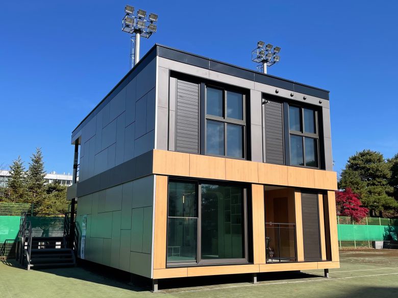 스틸모듈러 공법으로 지은 건물 전경/사진=GS건설