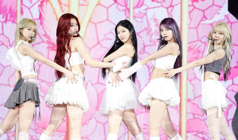 하이브 산하 레이블 쏘스뮤직 소속 그룹 르세라핌(LE SSERAFIM). /뉴스1