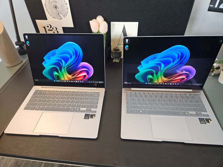 미디어 브리핑 행사에 전시된 '갤럭시 북4 엣지' 제품./이경탁 기자