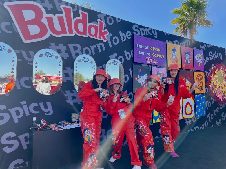 삼양식품은 2022년 불닭볶음면 출시 10주년을 기념해 방탄소년단 콘서트 메인스폰서로 참여했다. / 삼양식품 제공
