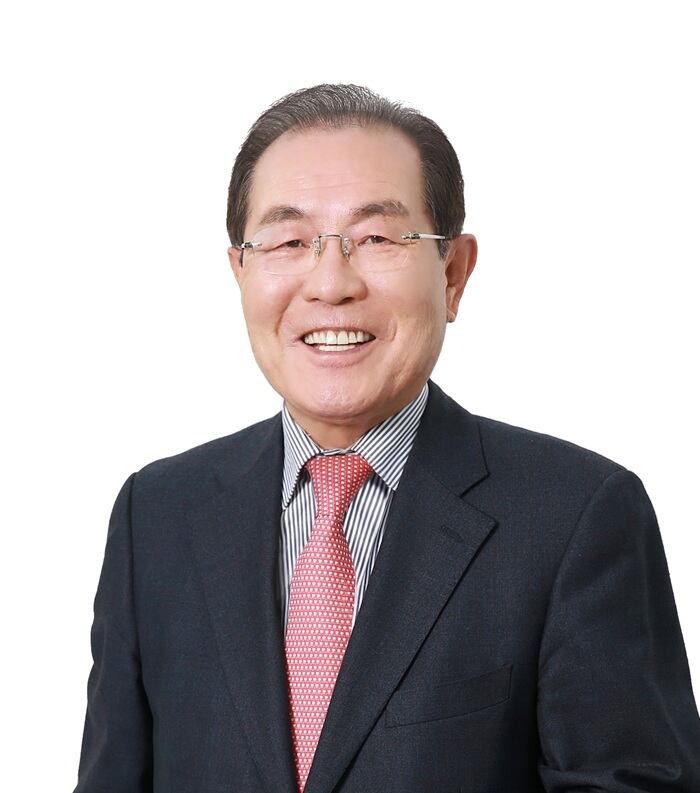 윤동한 콜마그룹 회장. /콜마비앤에이치 제공