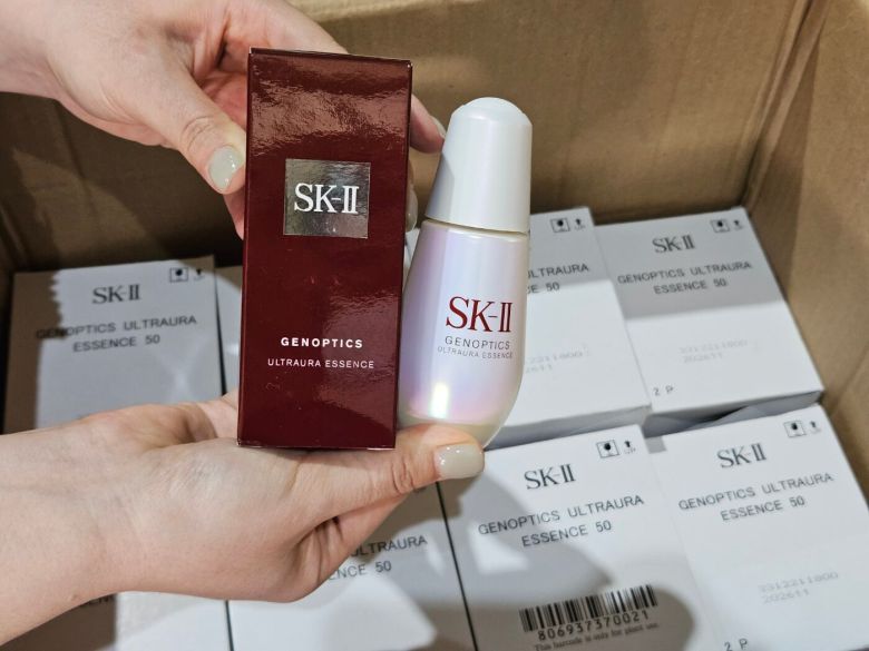 맹물 짝퉁 화장품 단속 현장 사진./특허청