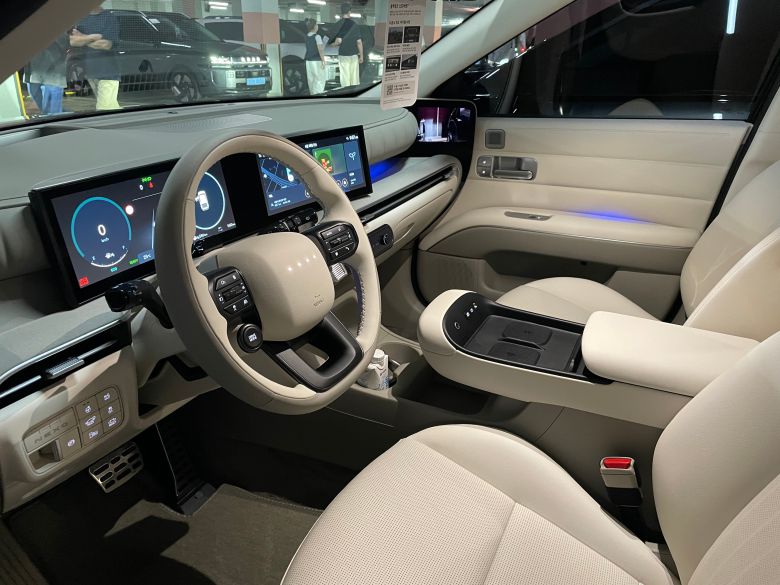 현대차 수소전기차 디 올 뉴 넥쏘의 내부./이윤정 기자