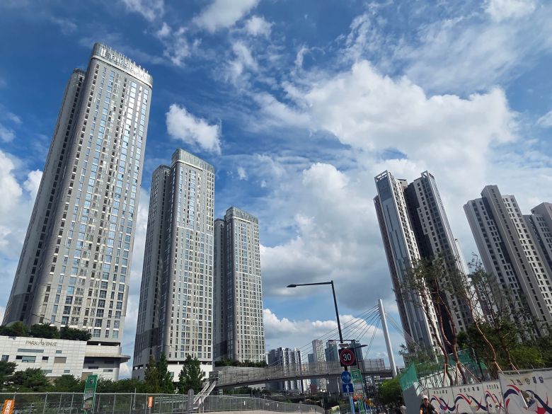 30일 오후 서울 성동구 아파트 단지 일대 모습. /방재혁 기자