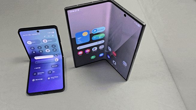 삼성전자 ‘갤럭시Z 폴드7’와 ‘갤럭시Z 플립7’./정두용 기자