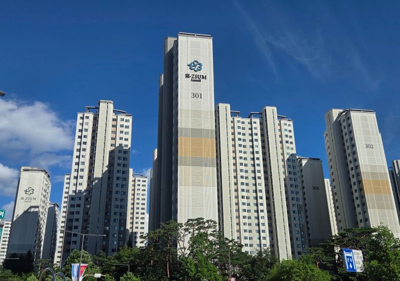 21일 오후 서울 송파구 잠실동 트리지움. /방재혁 기자