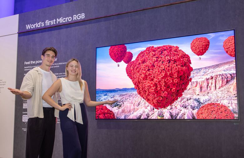 삼성전자 'IFA 2025' 부스에 전시된 115형 마이크로 RGB TV./삼성전자