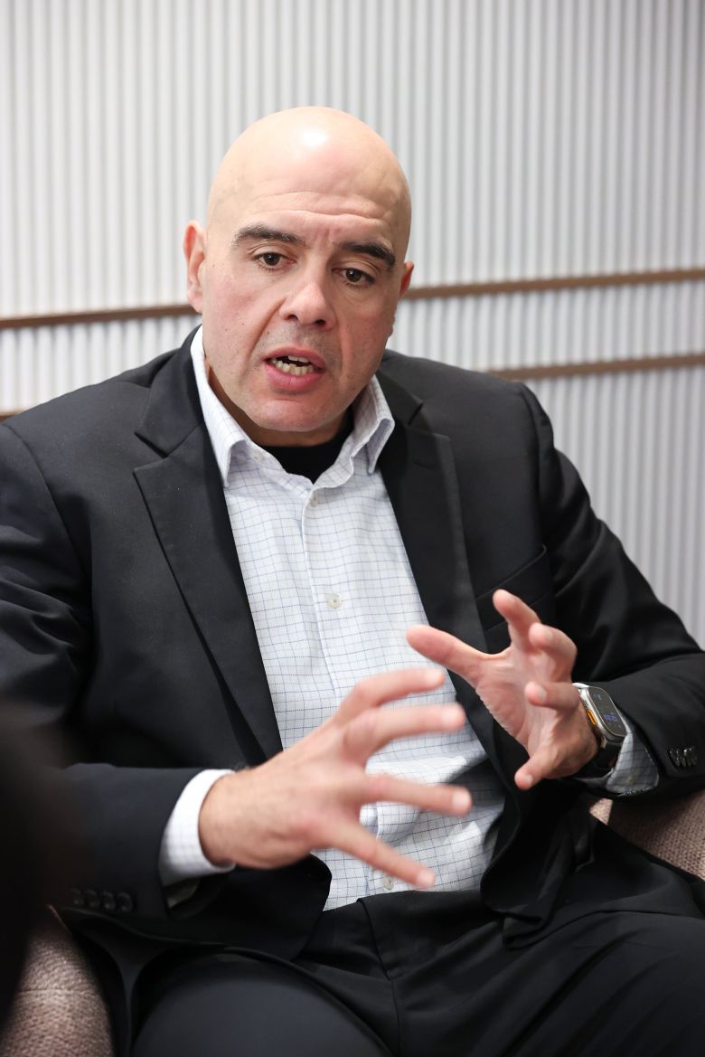 모하메드 아와드 Arm 수석부사장이 지난달 27일 서울 소공동 웨스틴조선호텔에서 조선비즈와 인터뷰를 하고 있다./조선비즈