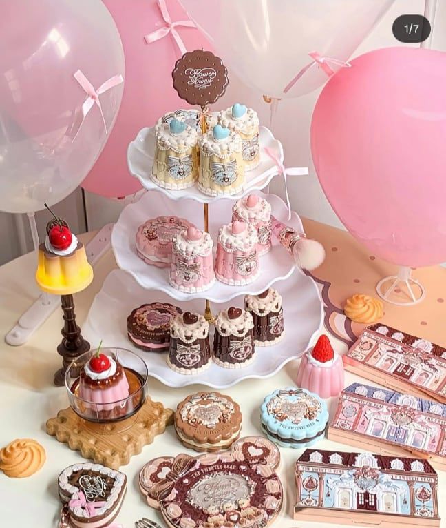 플라워노즈 제품 화보./플라워노즈 인스타그램 캡처