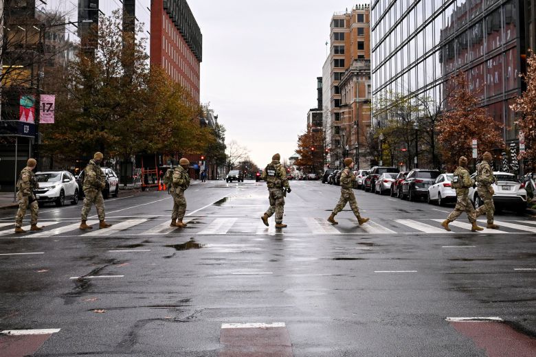 미국 수도 워싱턴DC에 배치된 주방위군. /로이터=연합뉴스