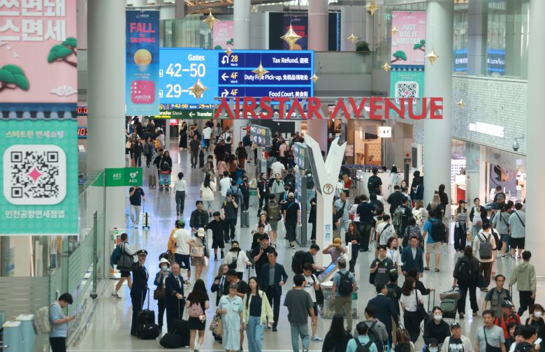 인천국제공항 제1여객터미널 면세점의 모습. /뉴스1