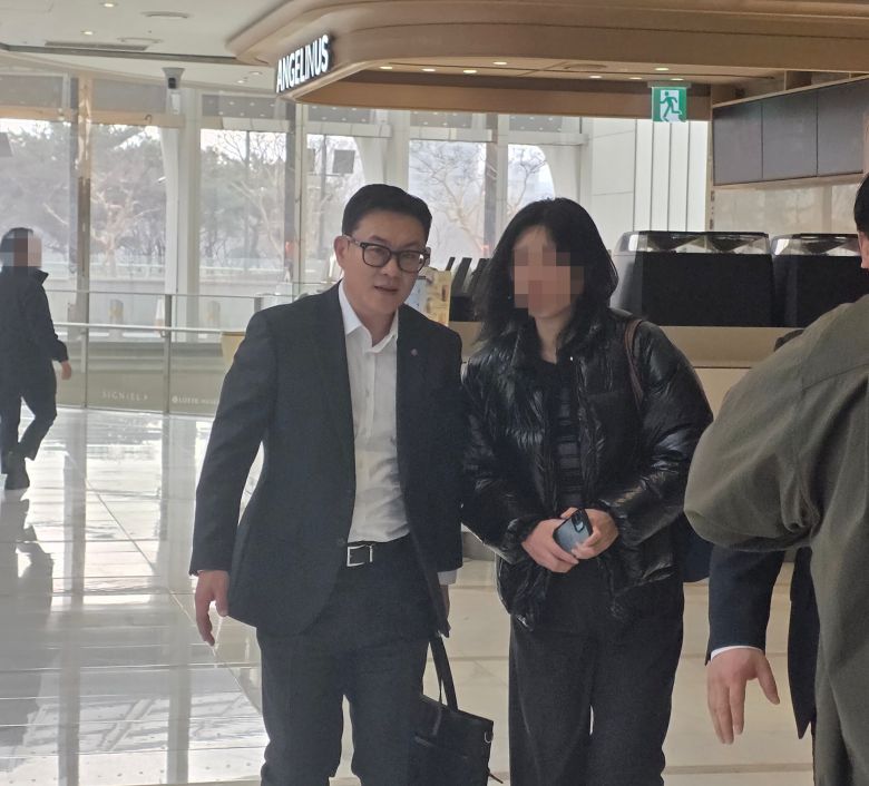 서정호 롯데웰푸드 대표가 15일 서울 송파구 롯데월드타워에서 열리는 2026 상반기 롯데 VCM(Value Creation Meeting·옛 사장단 회의)에 참석하고 있다. /VCM 공동취재단