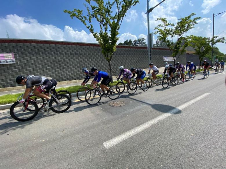 도로 훈련중인 수성팀 선수들. 국민체육진흥공단 제공
